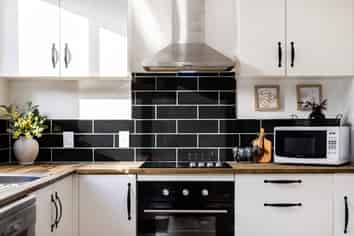 9B Crystal Grove, Birchville