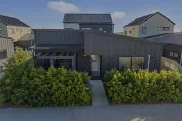 63 Black Beech Crescent, Takanini