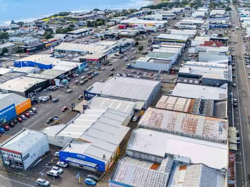 Strategically Located Commercial Investment