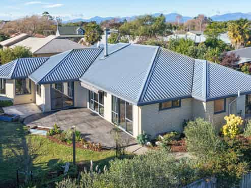 81 Iwa Street, Mapua