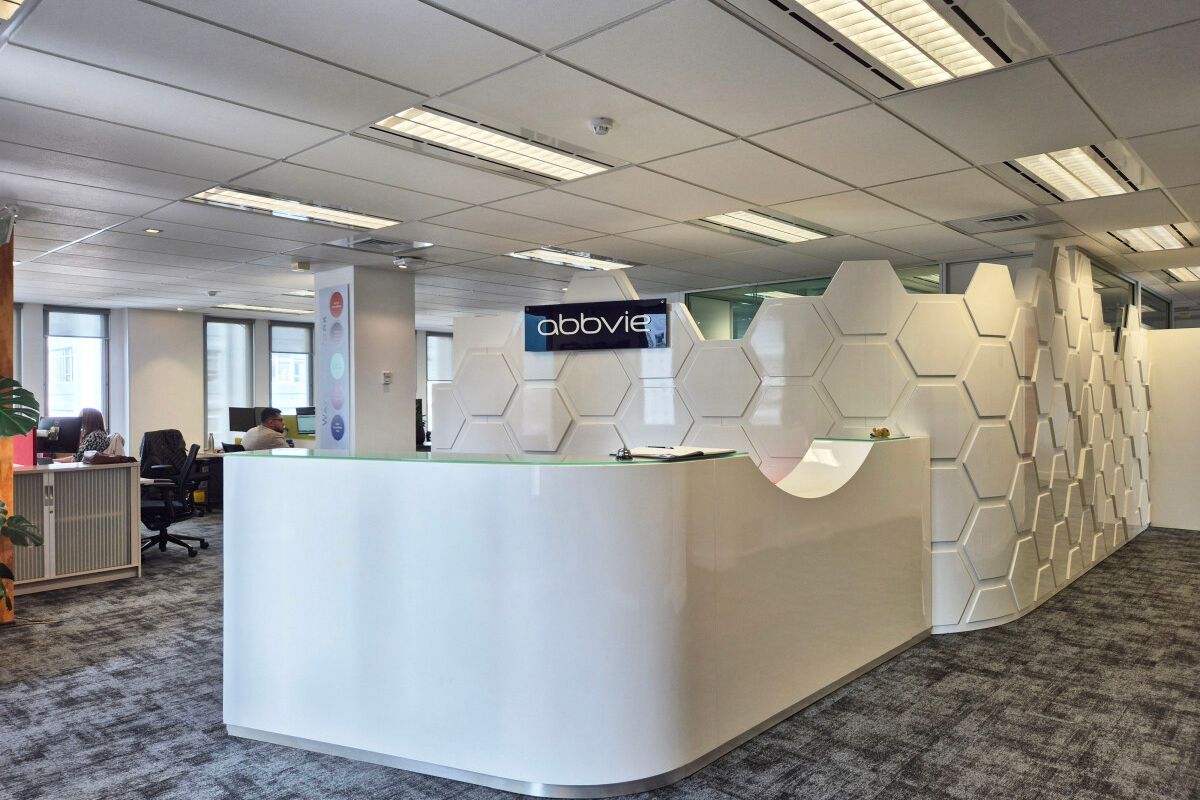Quality Offices with Existing Fit-Out – pohled 6