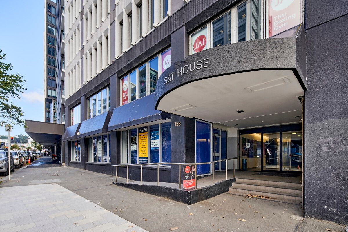 Quality Offices with Existing Fit-Out – pohled 3