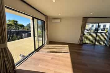 Auckland - Address withheld