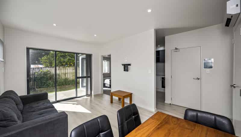 60 Smythe Road, Henderson