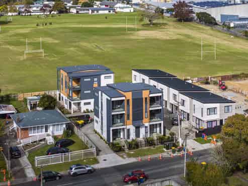 Fully leased dual-block passive income apartments