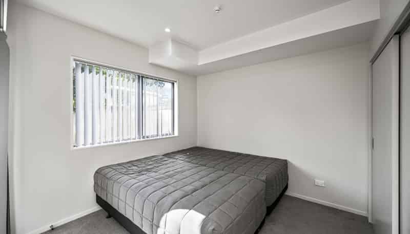 60 Smythe Road, Henderson