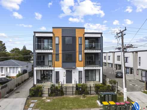 Fully leased dual-block passive income apartments