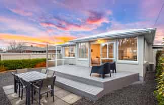 1/9 Rossiter Avenue, Redwood