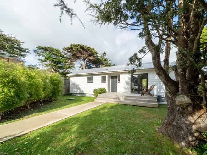 21a Dorset Grove, Cannons Creek