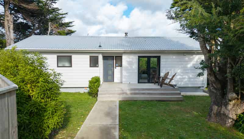 21A Dorset Grove, Cannons Creek