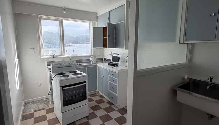 10/15 Park Avenue, Epuni