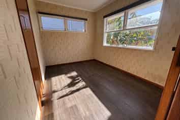 84 Glendene Avenue, Glendene