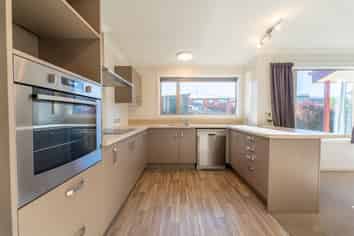 64A Church Street, Seaview