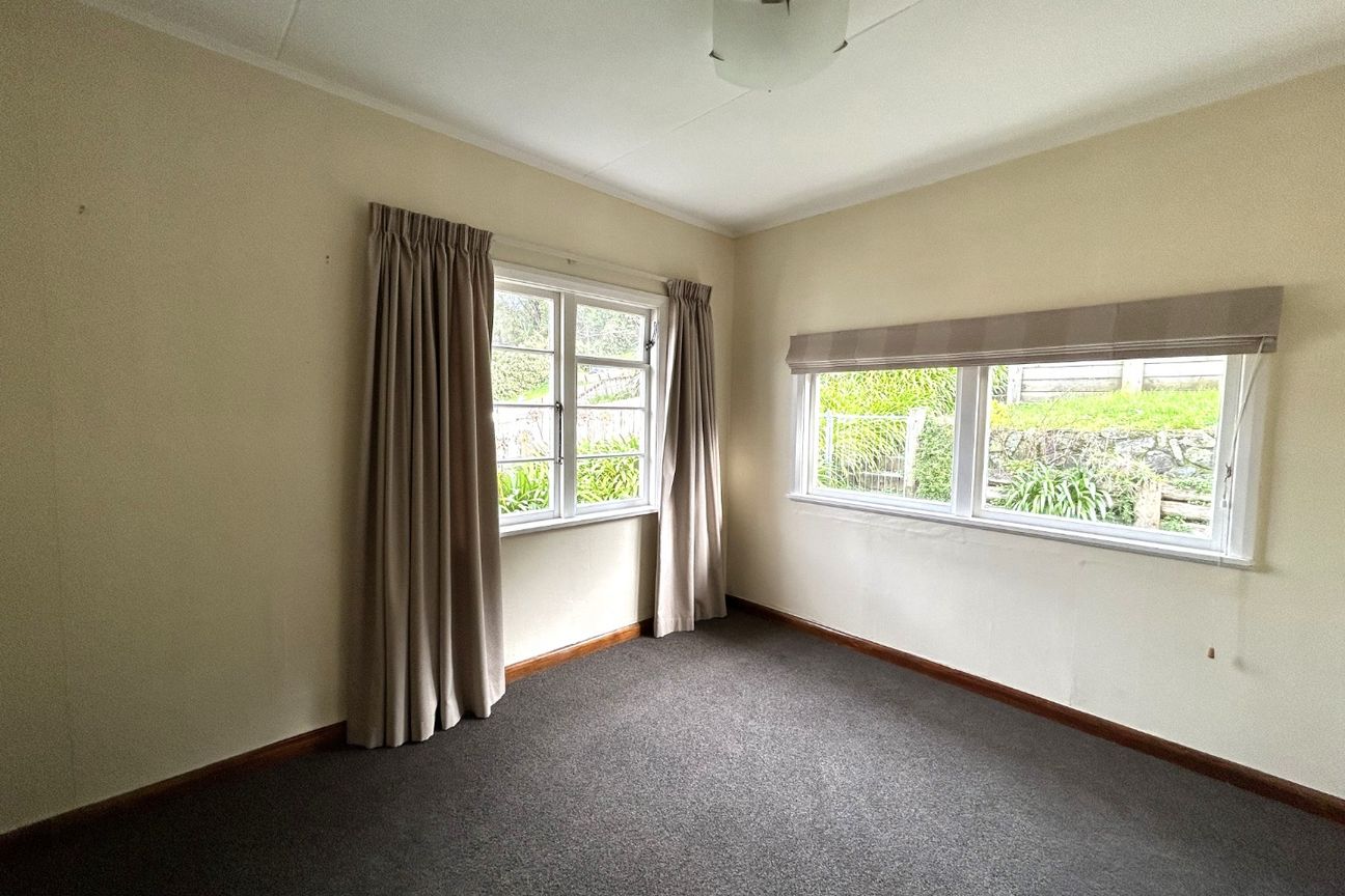 Two Bedroom Home close to Town - Vista 5