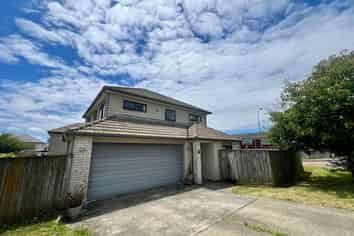 96 Mcleod Rd, Te Atatu South
