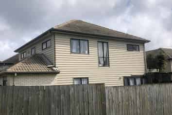 96 Mcleod Rd, Te Atatu South