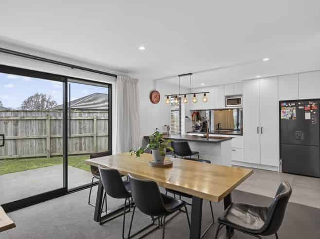 32 Aratapu Street, Waitara
