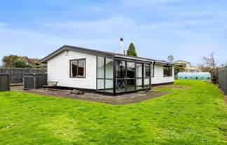 16A Murdoch Street, Hawera