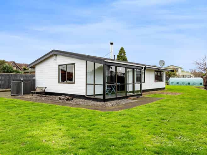 16A Murdoch Street, Hawera