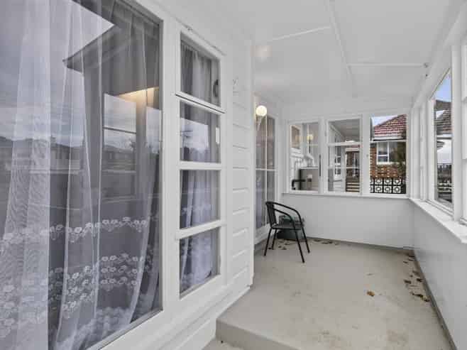 10 Watene Crescent, Waitara