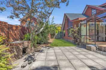 6 Milne Place, Richmond
