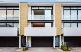 7 Jean Caldwell Way, Island Bay