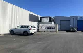 421Sqm Warehouse And Office