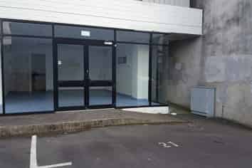 Small Retail or professional Offices
