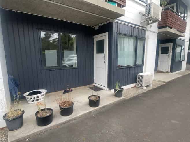 2/15 Kitchener Street, Claudelands