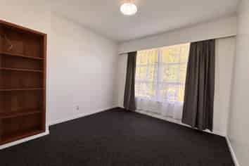 12 Moa Place , Onerahi