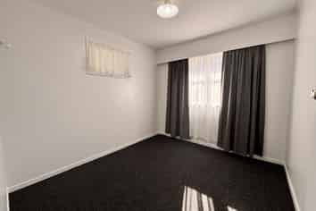 12 Moa Place , Onerahi