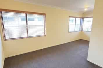 2/11 Wapiti Avenue, Epsom