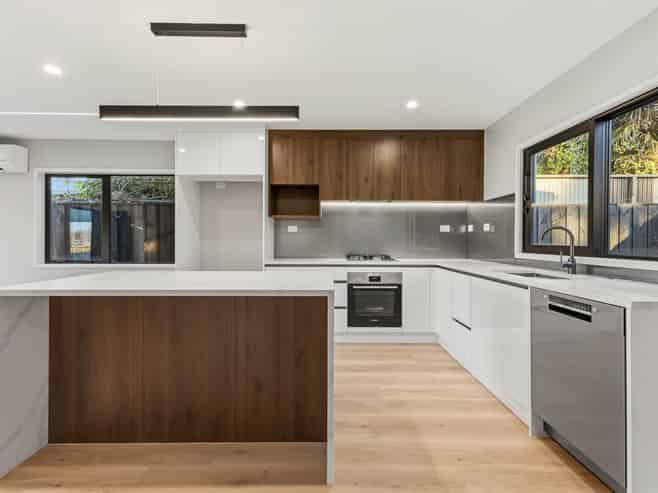 3/10 Graham Road, Conifer Grove