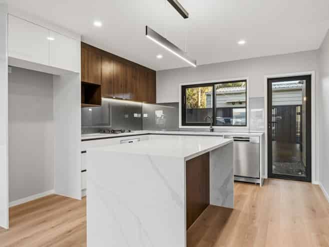 3/10 Graham Road, Conifer Grove