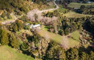 53 Paparoa Station Road, Paparoa