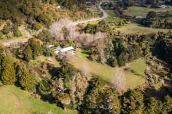 53 Paparoa Station Road, Paparoa