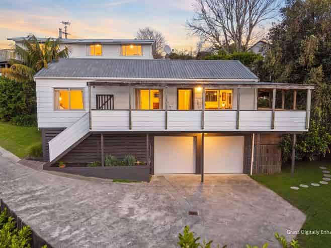 59B Arran Road, Browns Bay