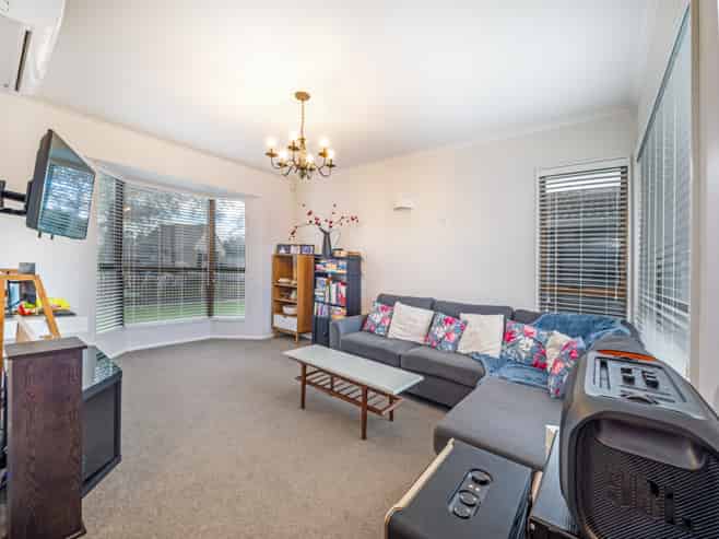 181 Amberley Avenue, Westbrook