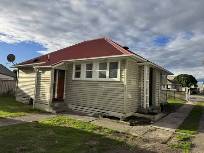 4 Thames Street, Roslyn