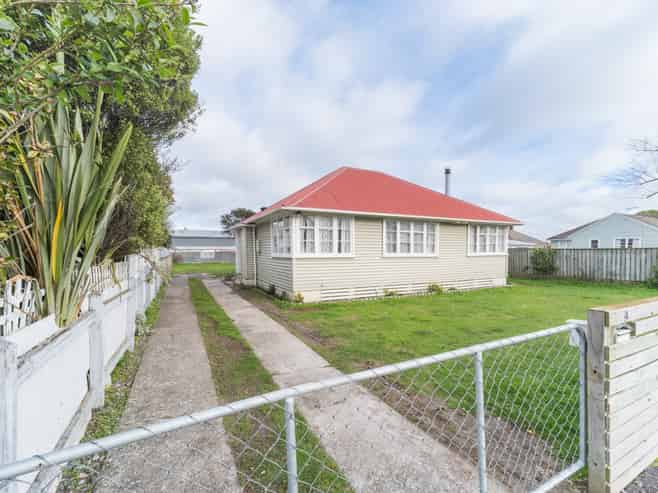 4 Thames Street, Roslyn