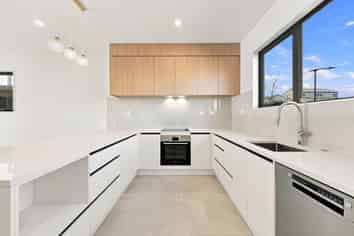 179-200C Henwood Road, Westgate
