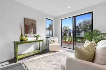 2  Lily Pond Lane, Katikati