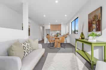 2  Lily Pond Lane, Katikati