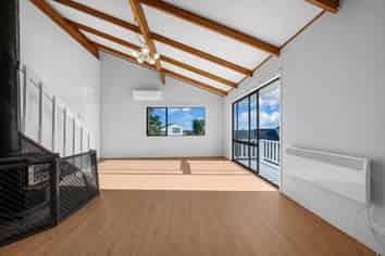 1/3 Eterna Place, Clover Park