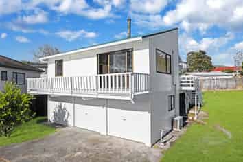 1/3 Eterna Place, Clover Park