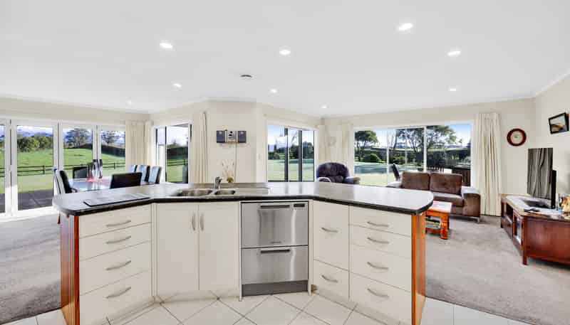 399 Brookes Road, Stratford