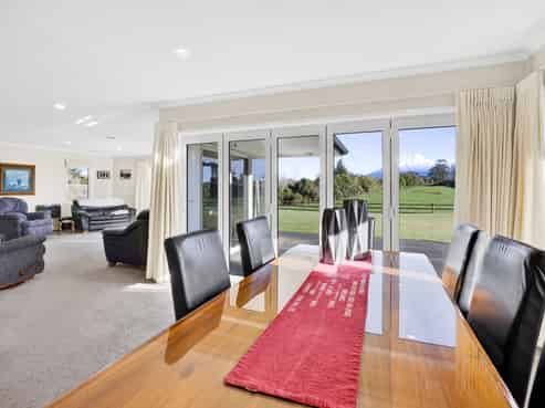 399 Brookes Road, Stratford