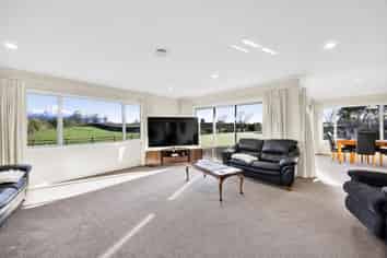 399 Brookes Road, Stratford