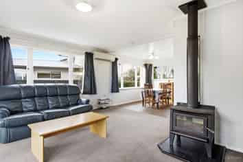 92 Acacia Drive, Levels