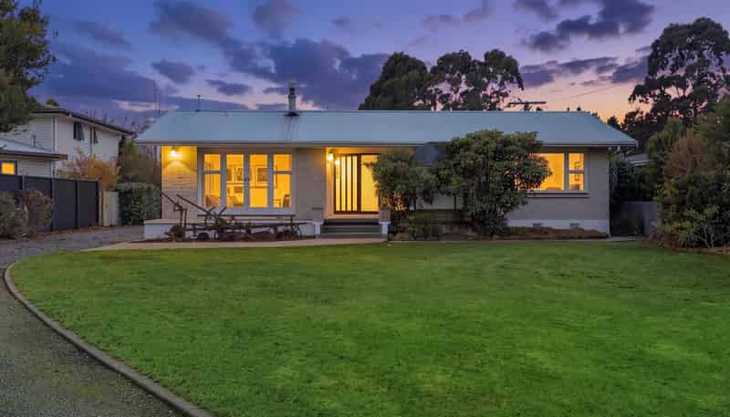 92 Acacia Drive, Levels